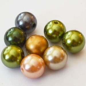 Akrüülpärl 14mm, ava 2mm mix, pakis 8 tk   Saatmine pakiautomaadi kaudu.
