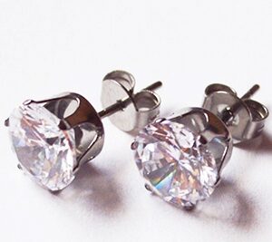 Terasest kõrvarõngad 16x8mm  helelillade tsirkoonidega, pakis 1 paar
