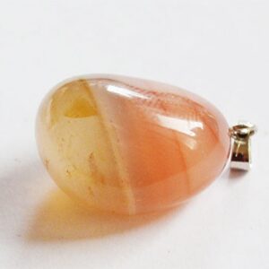 Akaattiriipus 29x15mm luonnonkivi, värjätty, messinkikoukulla, 1 kpl per pakkaus