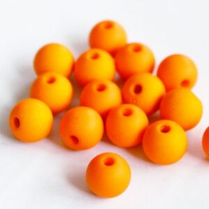 Akrüülhelmes 8mm matistatud oranž, ava 1mm, pakis 15 tk