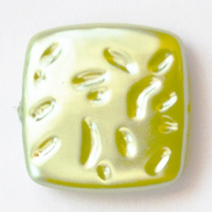 Akrüülhelmes 25x25mm pärliläikeline kandiline  hele rohekaskollane, ava 1mm, pakis 1 tk