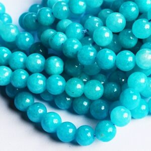 Jadeiit  8mm looduslik kivi  värvitud sinine, ava 1mm, pakis 10 tk