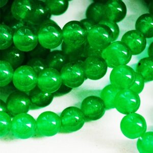 Jadeiit 8mm looduslik kivi, värvitud roheline, ava 1mm, pakis 10 tk