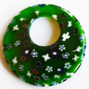 Millefiori klaasist ripats 35x4,5mm, ava 13mm, pakis 1 tk