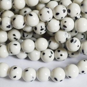 Sünteetiline poolvääriskivi 8mm valge, ava 1mm, pakis 10 tk
