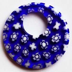 Millefiori klaasist ripats 35x4,5mm, ava 13mm, pakis 1 tk