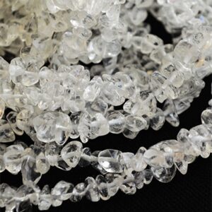 Klaasi chipsid 5-8mm läbipaistvad, ava 1mm, pakis niidil u 84 cm