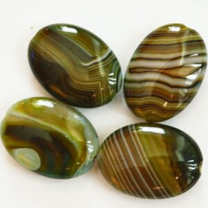 Akaatti  25x18mm, vihreä, värjätty, 4 kpl