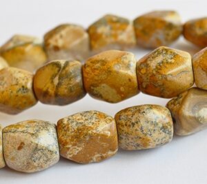 Jaspis 18x13mm looduslik kollakasbeež, 7 tk