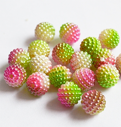 Akryylihelmi 9,5x10mm vaaleanpunainen-valkoinen-vihreä, reikä 1mm, 10 kpl