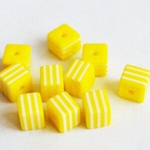 Kunstvaigust kandiline helmes 8mm kollane-valge, ava 1,5mm, 10 tk