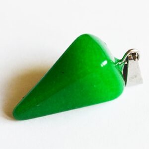 Jadeiit pendel 26x16mm looduslik, messingist haagiga, 1 tk