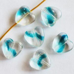 Klaashelmes Südamekujuline 10x10mm läbipaistev - sinine, ava 1mm, pakis 8 tk
