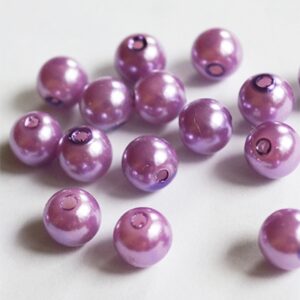 Plastikpärl 7,5-8mm lilla, ava 1mm, pakis 25 tk