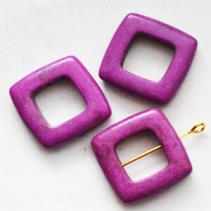Hauliit 20x20mm looduslik värvitud lilla, pakis 4 tk.