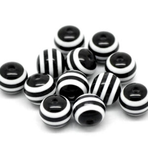 Muovihelmi (resin)  10mm  valkoinen-musta, 1 kpl