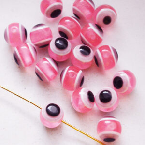 Muovihelmi (resin)  10mm  vaaleanpunainen-musta, 1 kpl