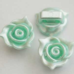 Akrüülhelmes-ühendaja 14x14x7mm, pärliläikeline, kaherealine, hele rohekassinine, 1 tk