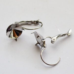 Hõbedased kõrvarõngahaagid 25x10mm, 10mm kristallile, 1 paar