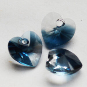 Swarovski Xilion Heart Pendant  10,3x10mm Crystal Montana Blend , 1 tk