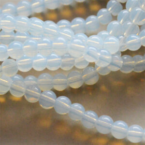 Opaliit 4mm, sünteetiline, 10 tk